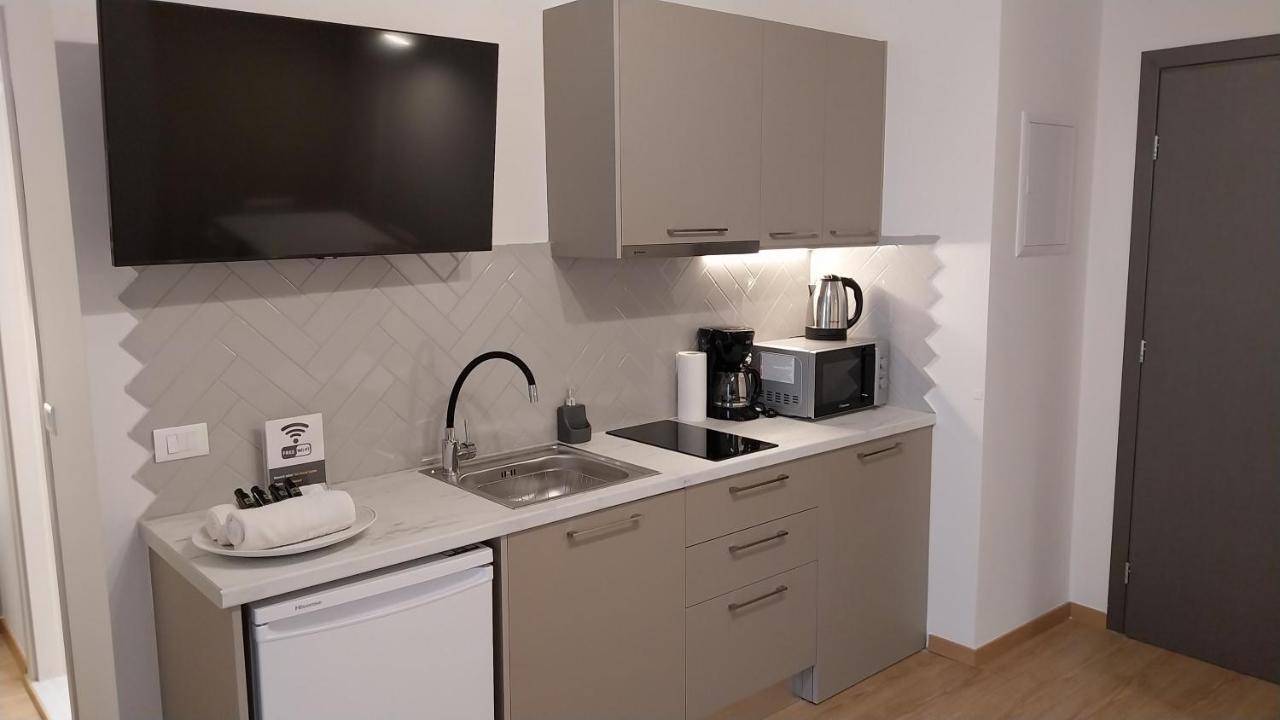 Uni Island - City Heart Suites Iraklio Exteriér fotografie