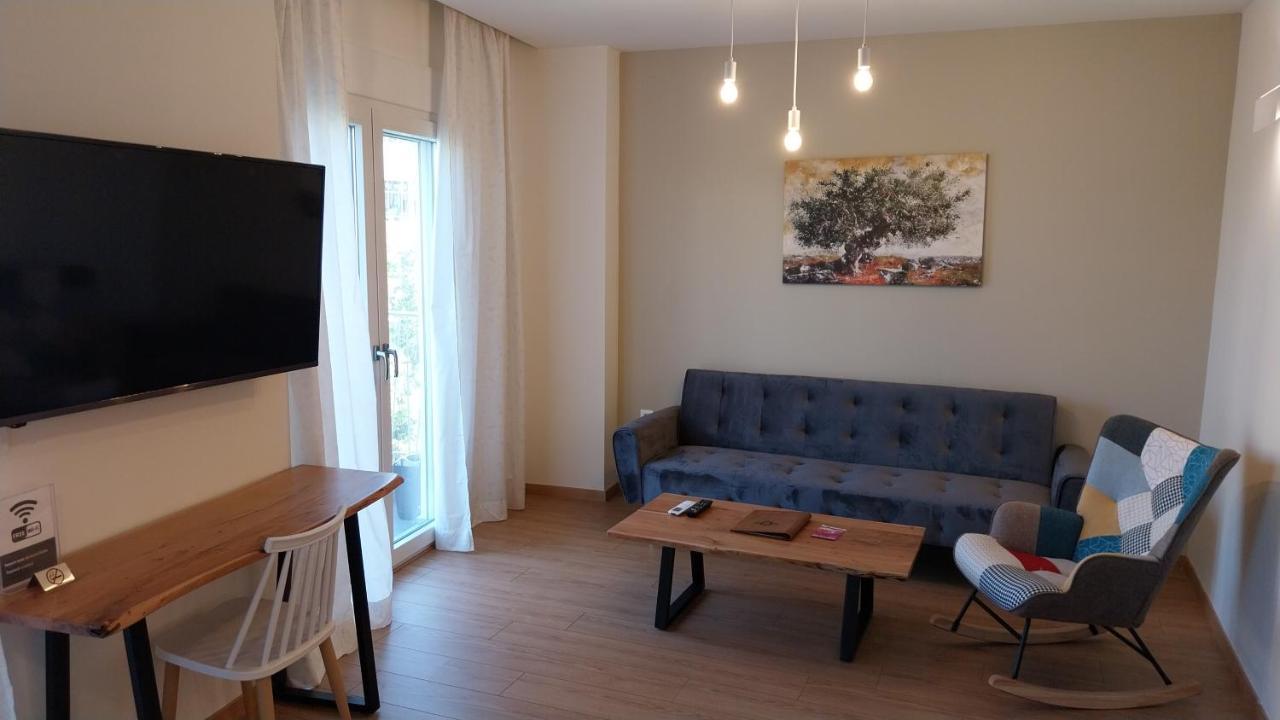 Uni Island - City Heart Suites Iraklio Exteriér fotografie