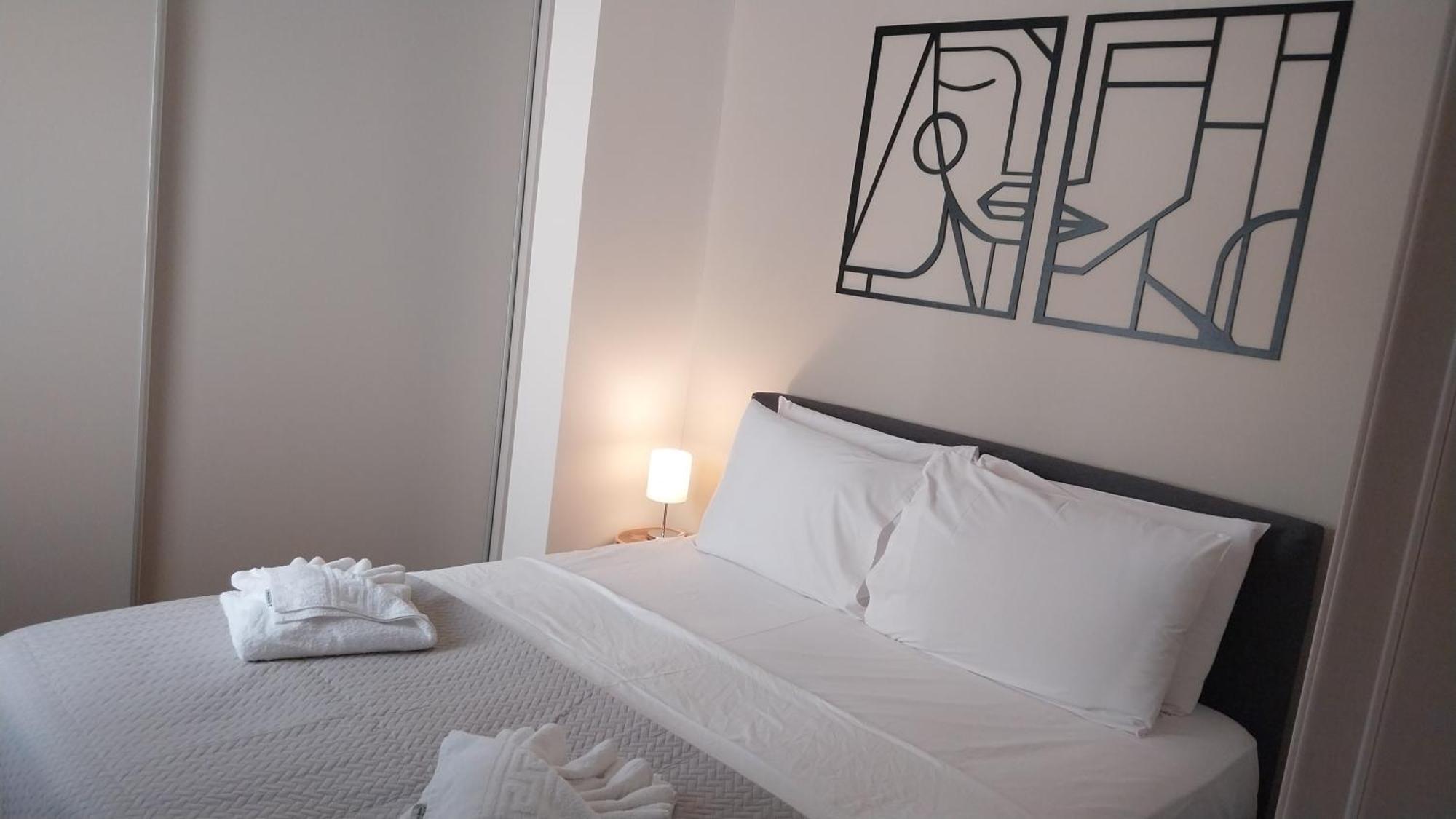 Uni Island - City Heart Suites Iraklio Exteriér fotografie